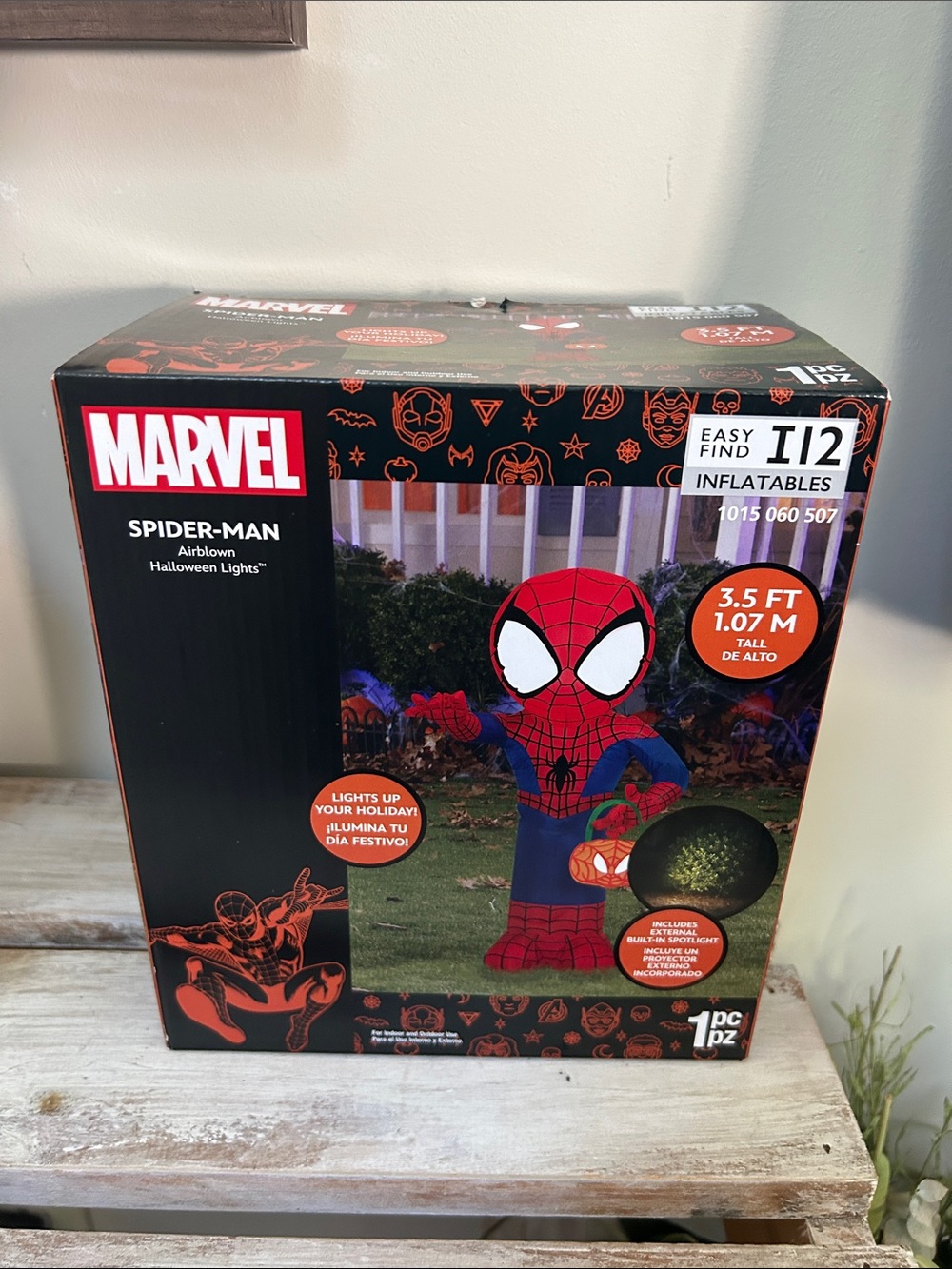 New Spider-Man Halloween Inflatable - Picture 7 of 8